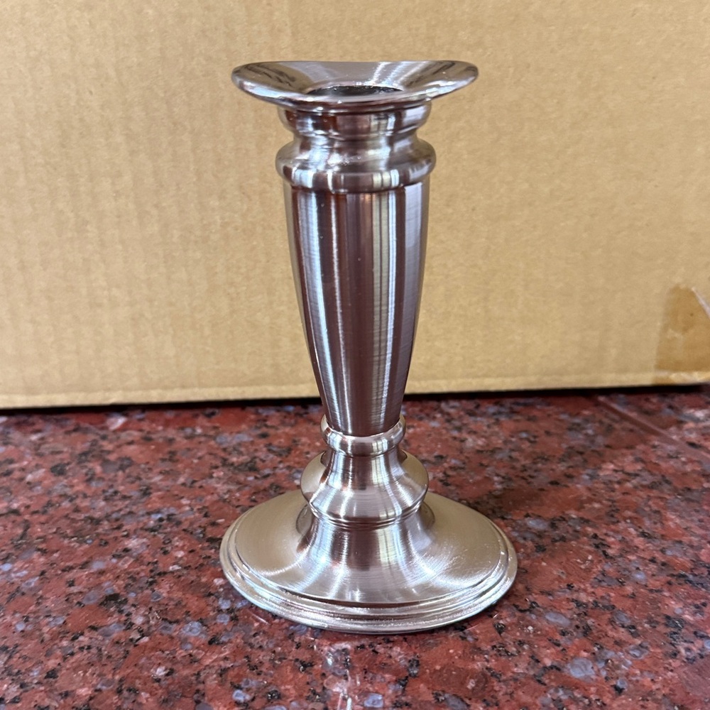 Battery Operated Window Candles - Picture 2 of 12